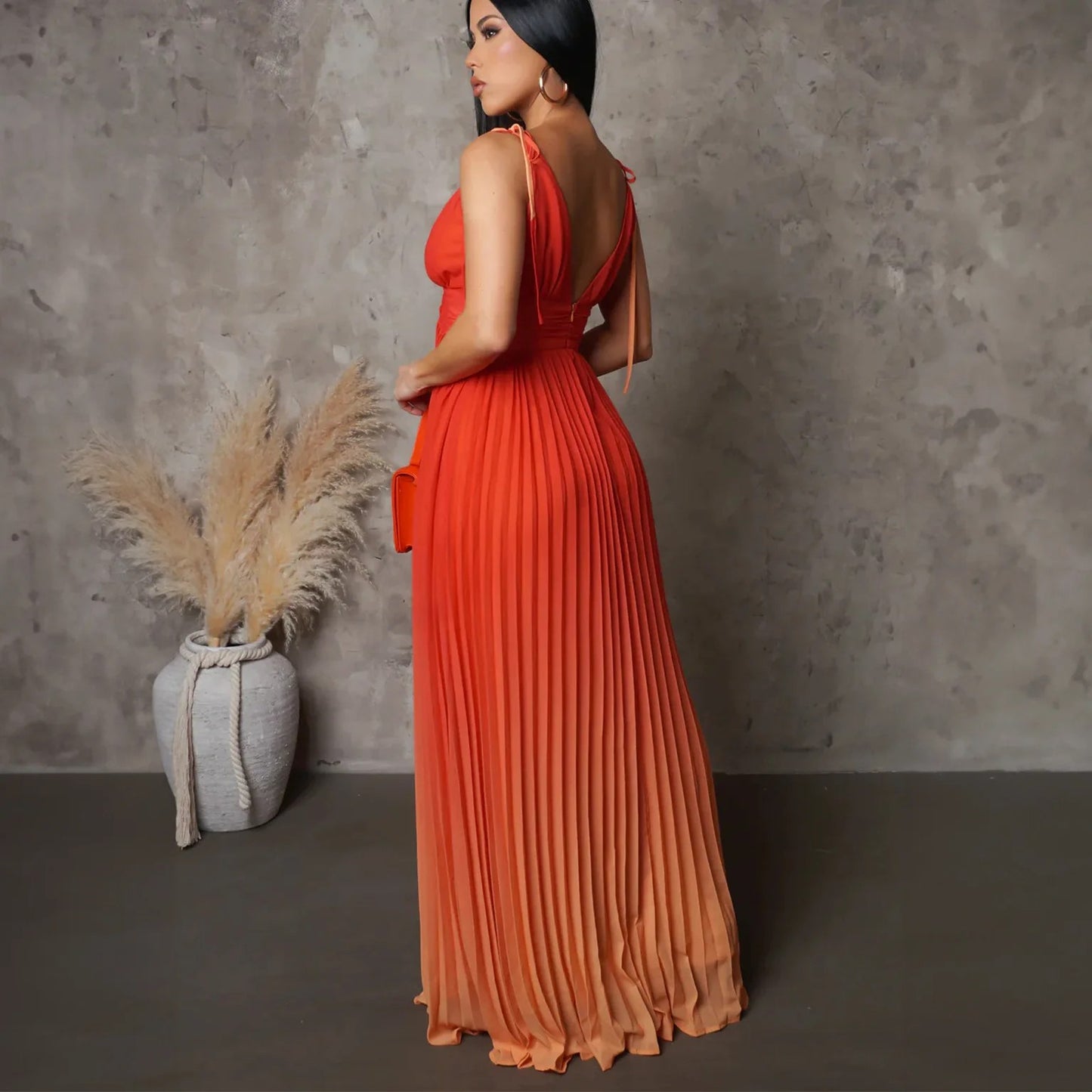 Summer Gradient Long Skirt Dresses: Sexy Strappy Suspender Backless Styles