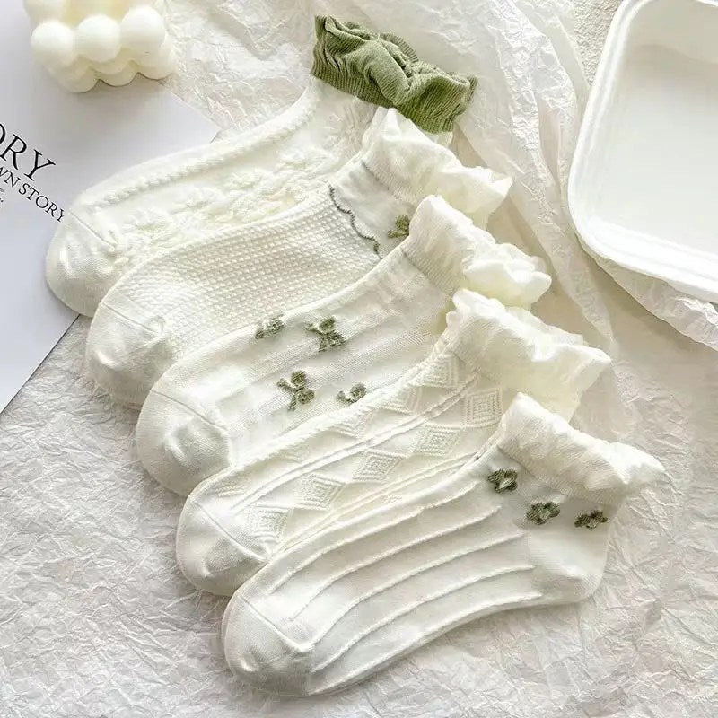Stay Stylish this Season with Cute Japanese Lace Low-Top Socks in White for Spring and Summer-10PRS