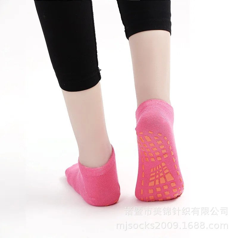 Stay Cool and Safe with Our Summer Breathable Floor Anti-slip Socks for Children's Playgrounds and Yoga Sports - Adhesive Design from Top Manufacturer