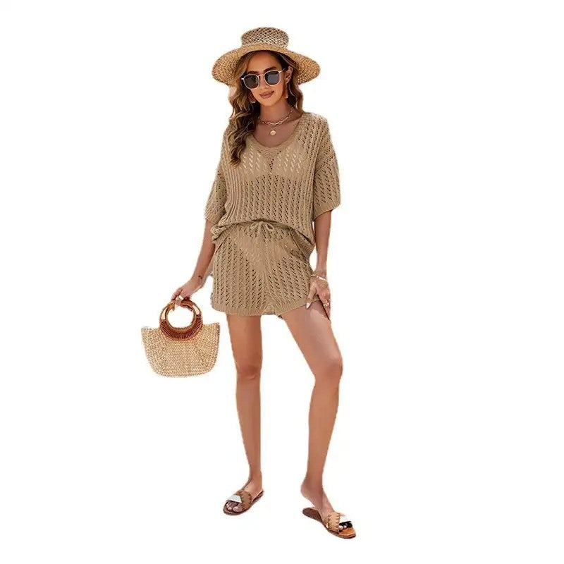 Stylish and Comfortable: 2024 Summer Knit Suit Top and Shorts Set for Women