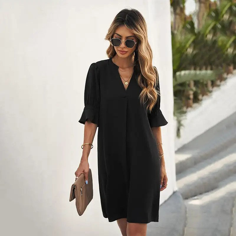 Stay Cool and Stylish this Summer with our Chiffon Dress V-neck  for Women - Perfect for Casual Days!